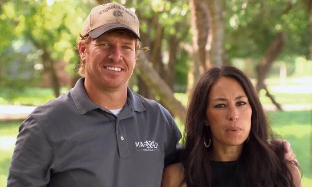 Chip & Joanna Gaines Take “Fixer Upper” to the Mountains