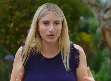 Jasmine Roth Just Found The Ultimate Cleaning Hack