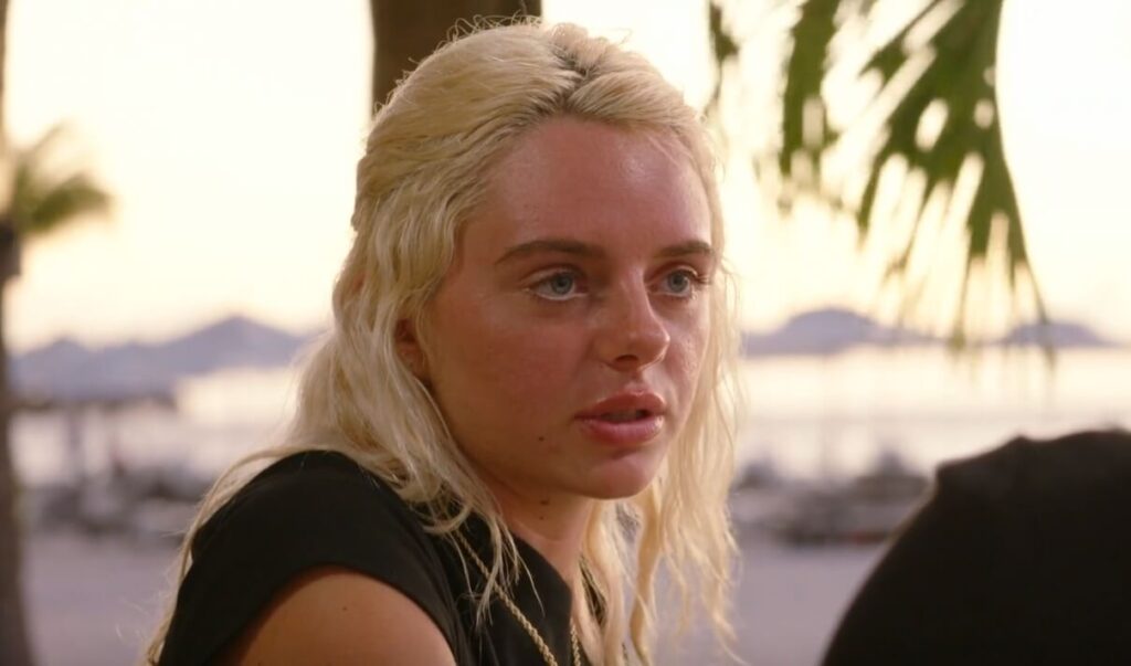 90 Day Fiancé: Chloe’s Life-Changing Offer: Stay or Go?