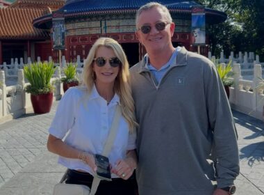 Golden Bachelorette: Joan Vassos Drops NYC Surprise, But What About Chock?