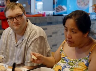 90 Day Fiancé: Forrest Questions Sheena After Explosive Family Finance Talk