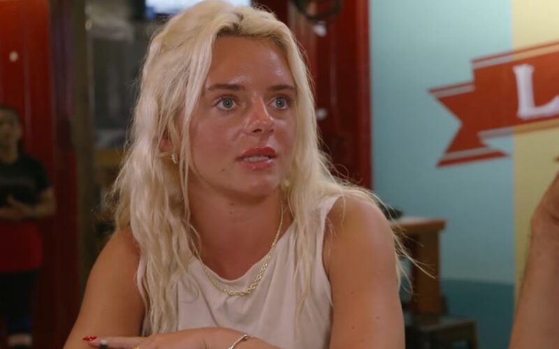 90 Day Fiancé: Johny Flirts With Chloe Then Reveals Pregnant Girlfriend