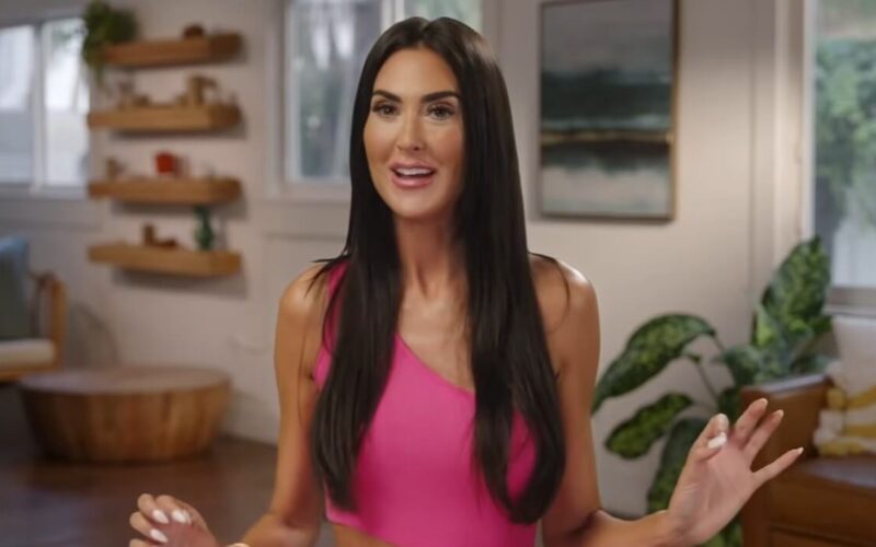 Five Proposals, Three Engagements, Now Australia? 90 Day’s Elise Benson Bets It All on a Man She’s Never Met