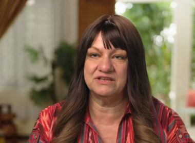 90 Day Fiancé: Daniel Explodes After Lisa Reveals She Is Divorcing a Woman