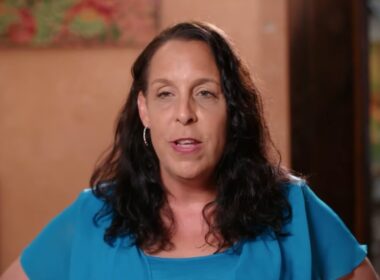 90 Day Fiance: Kim Menzies Flaunts New Figure After 70-Lb Weight Loss
