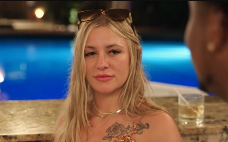 90 Day Fiancé’s Aviva Breaks Down After Stig’s Cold Text Dump