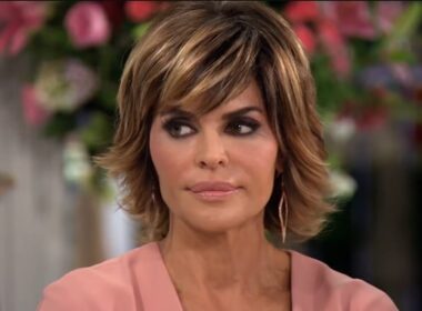 Lisa Rinna Demands $10 Million To Return to RHOBH