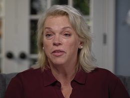 Sister Wives: Janelle Brown Gushes Over New Boyfriend Pete, Takes a Subtle Dig at Kody